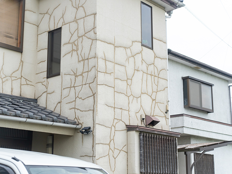 築古物件や売れにくい土地だけも、買取なら手間なく現金化できます